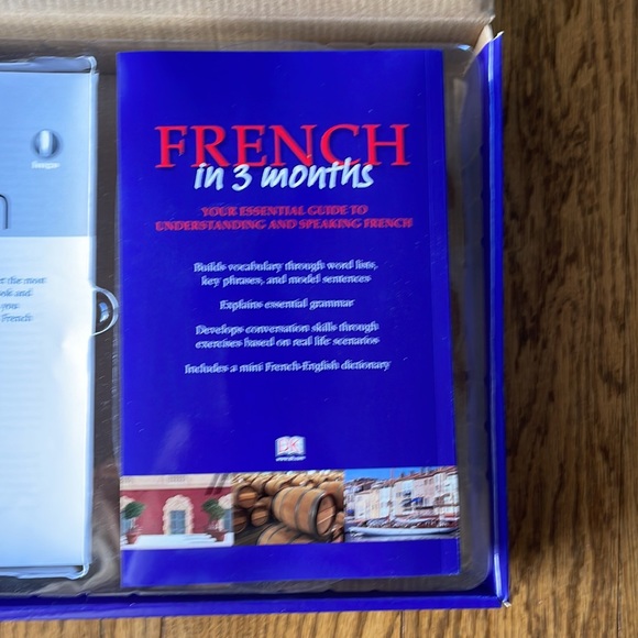 Media Hugo French In 3 Months Book And 3 Cds Perfect Condition